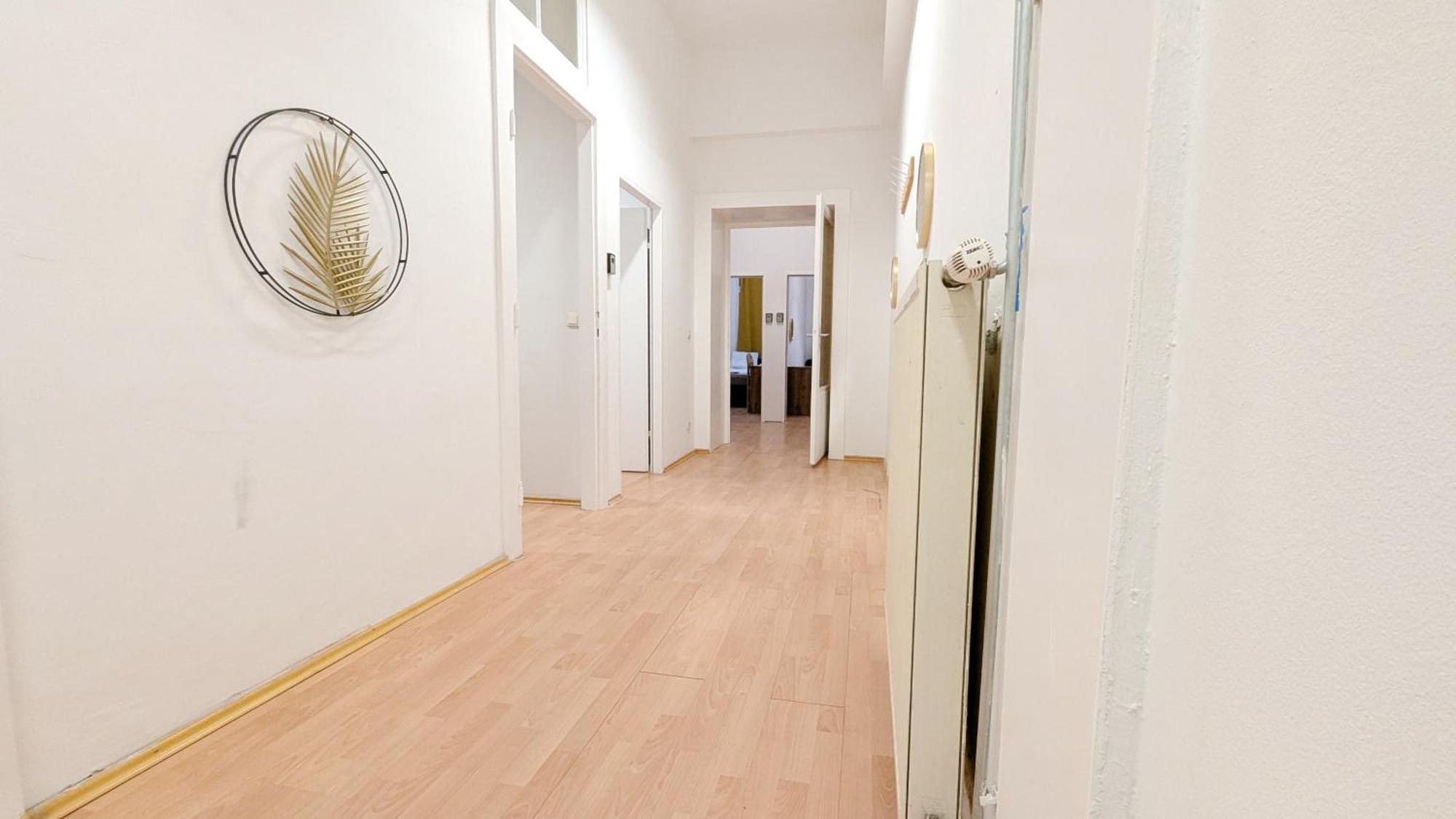 Spacious - 15 Min From Airport & Center, 5 Min From Main-bus Station Ez 12 * Vienna