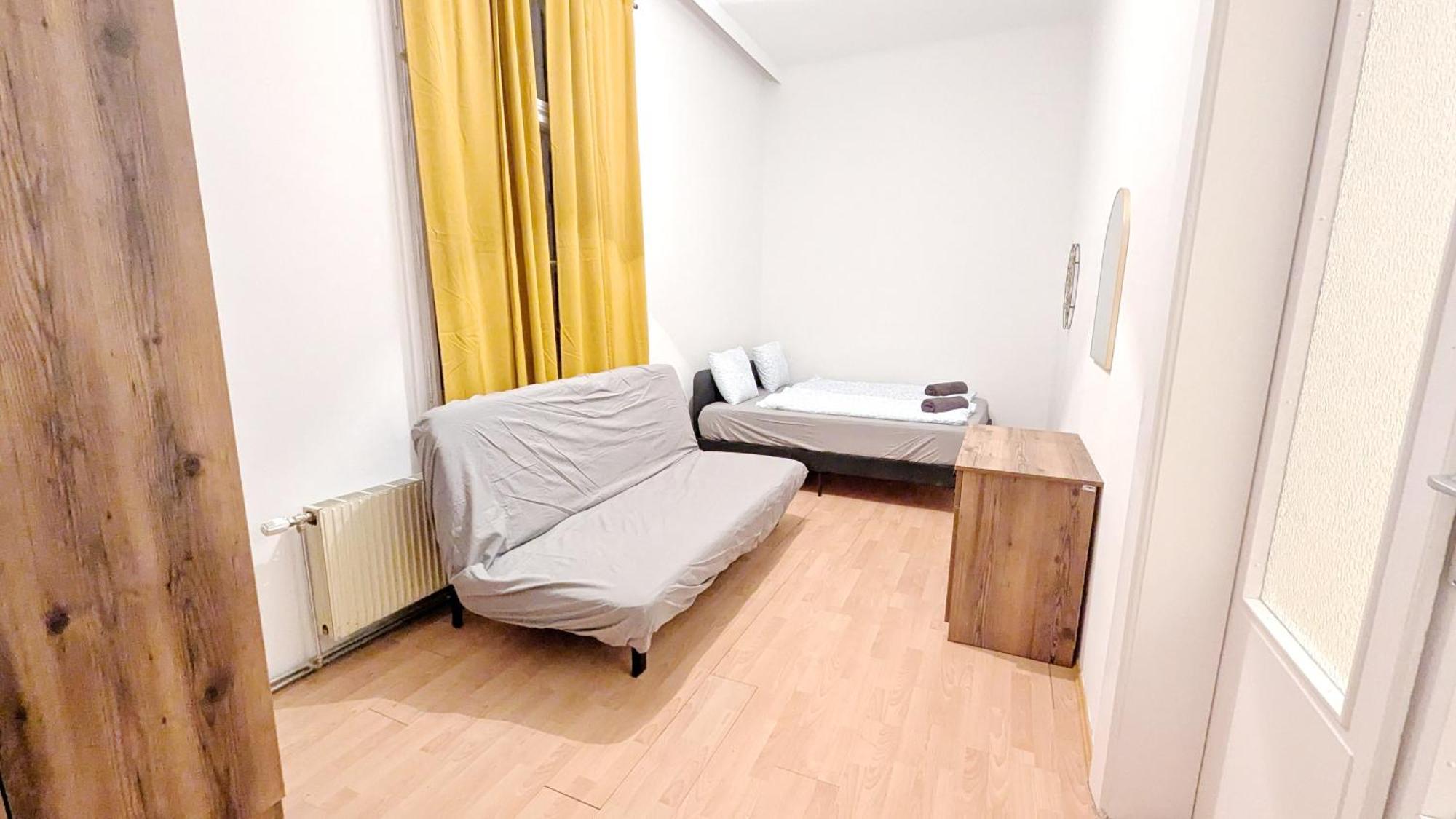 Spacious - 15 Min From Airport & Center, 5 Min From Main-bus Station Ez 12 Vienna